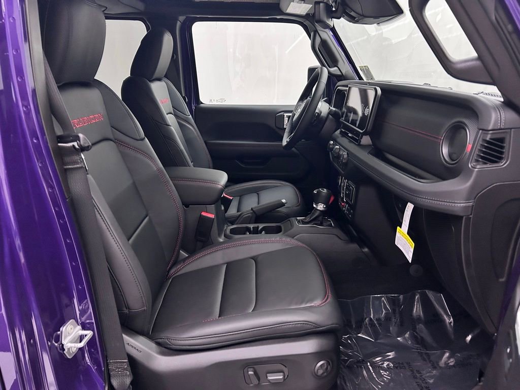 New 2026 Jeep Wrangler Unlimited Rubicon AWD/4WD image 17