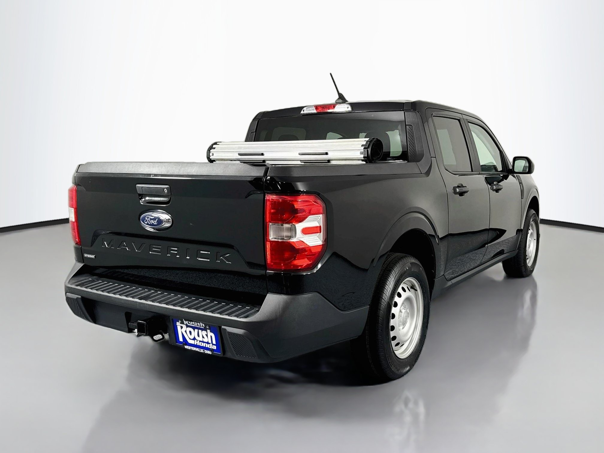 Used 2022 Ford Maverick XL FWD image 5