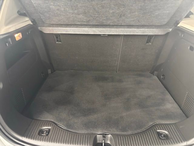 Used 2018 Buick Encore Preferred image 33