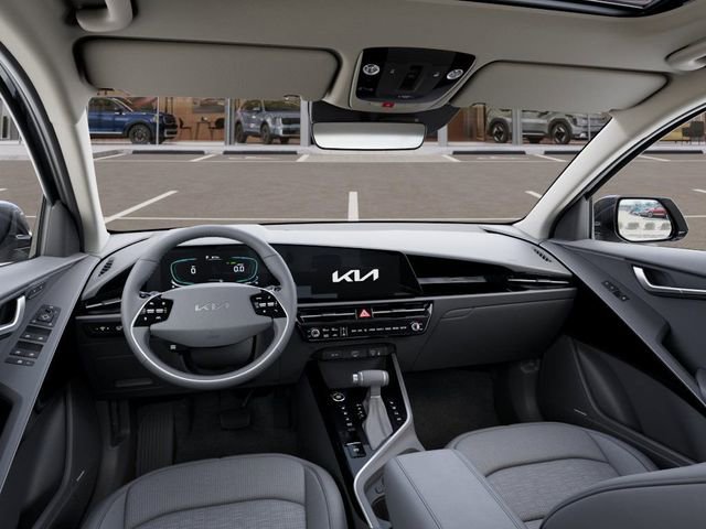 New 2025 Kia Niro SX image 19