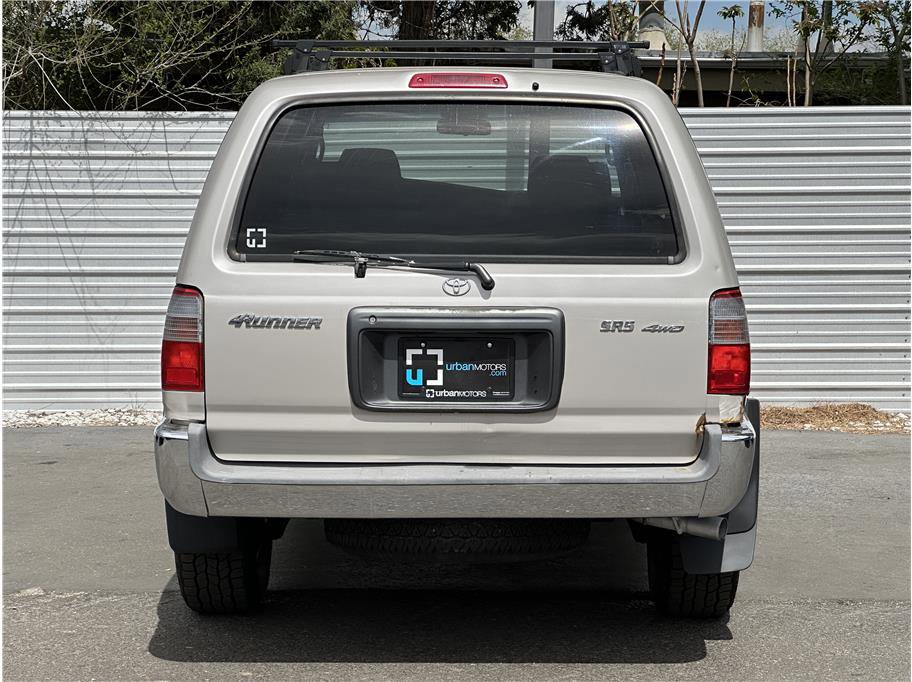 Used 2000 Toyota 4Runner SR5 image 11