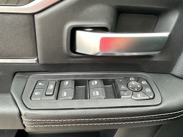 New 2026 RAM 3500 Lone Star AWD/4WD image 22