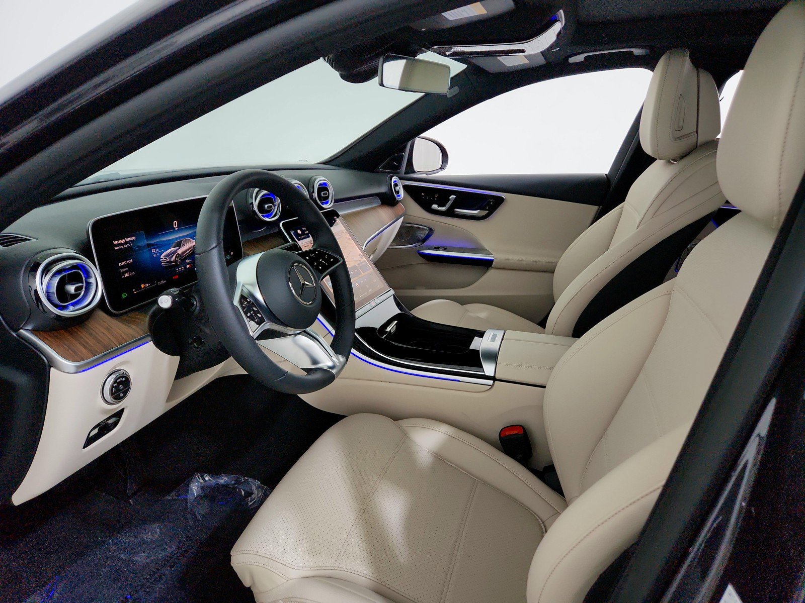 New 2025 Mercedes-Benz C 300 Sedan image 10