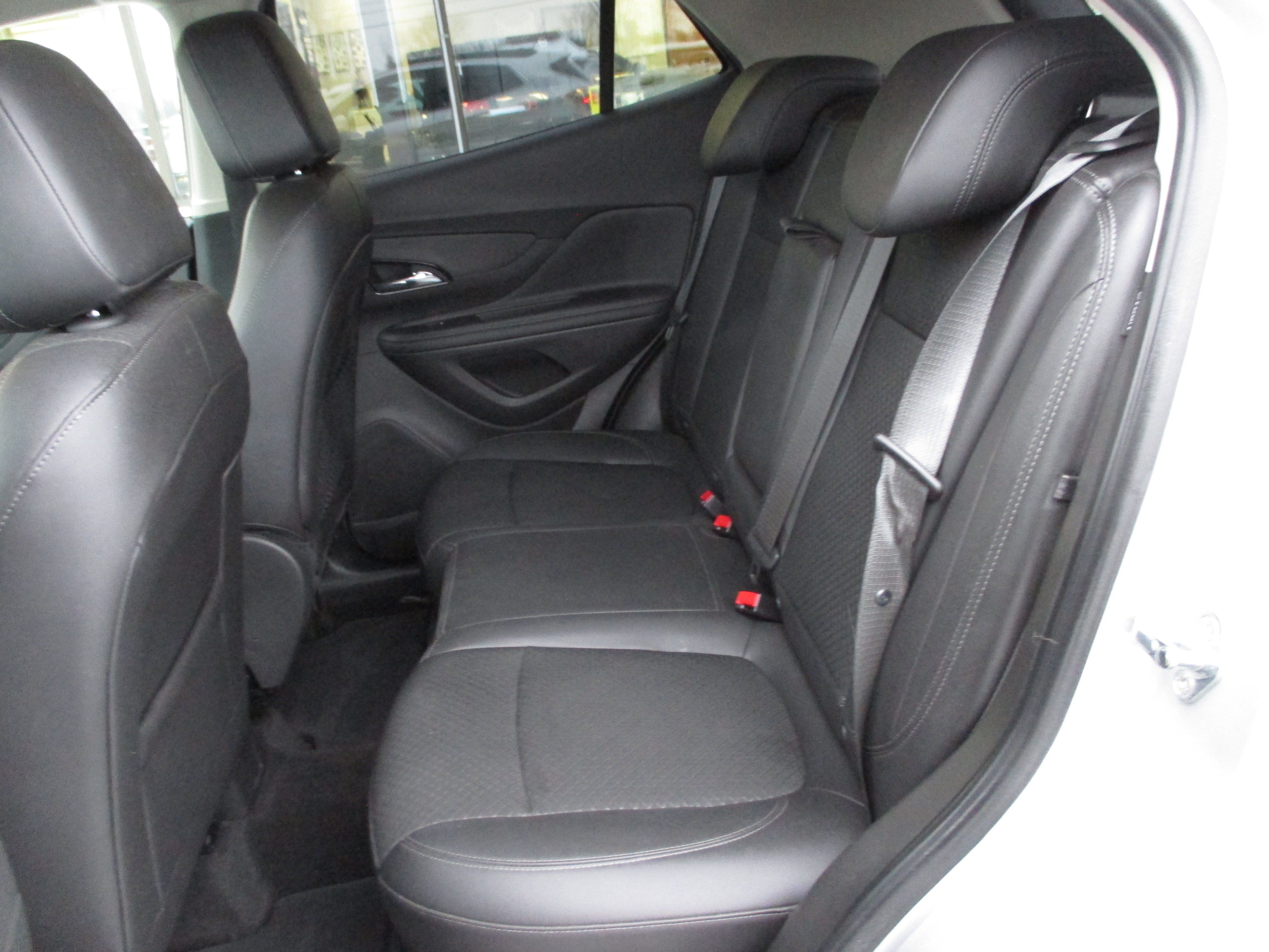 Used 2018 Buick Encore Preferred image 11