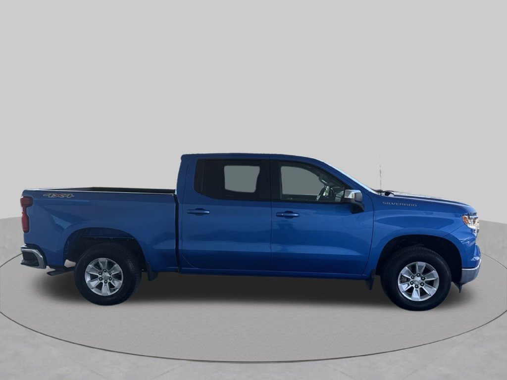 Used 2025 Chevrolet Silverado 1500 LT AWD/4WD image 11