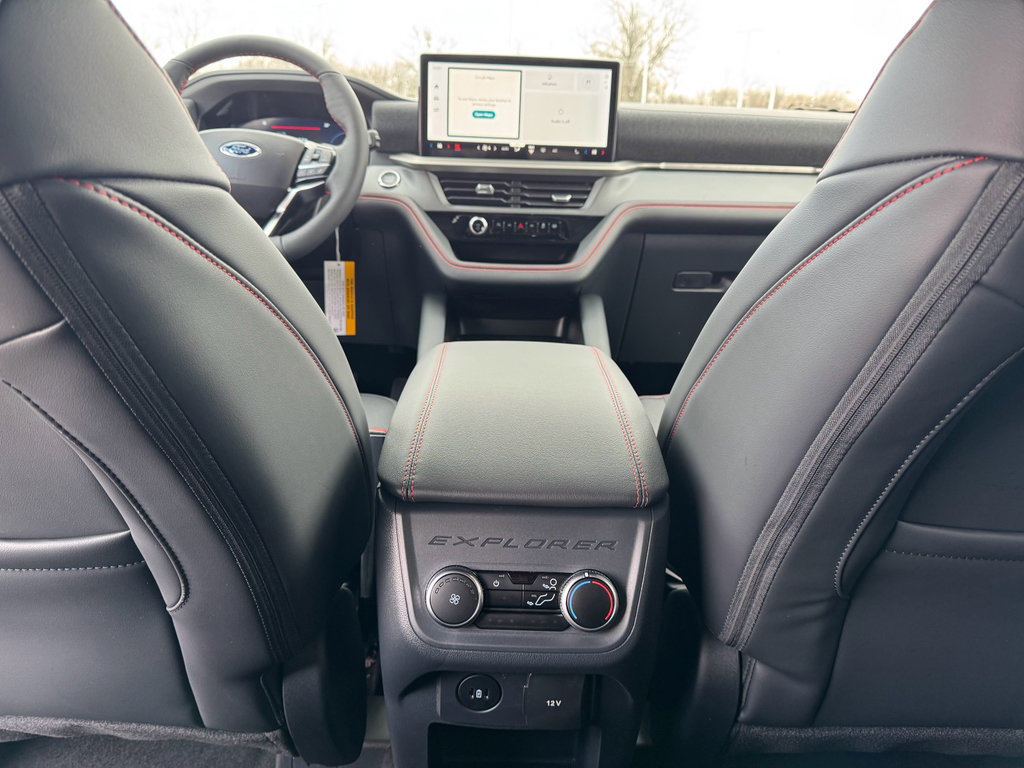 New 2026 Ford Explorer ST-Line w/ ST-Line Street Pack image 28