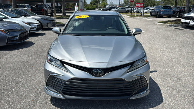 Used 2023 Toyota Camry XLE FWD image 2