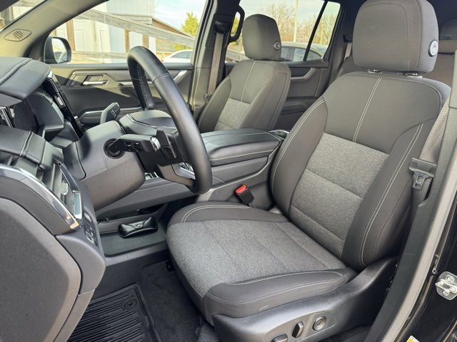 Used 2025 GMC Acadia Elevation image 21