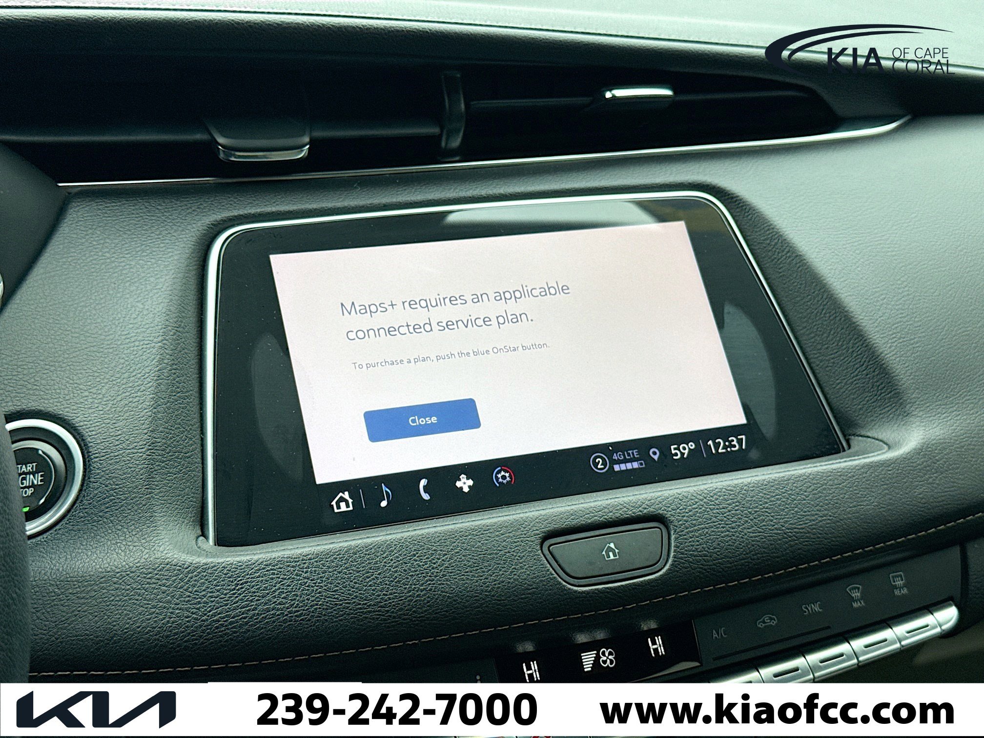 Used 2023 Cadillac XT4 Luxury w/ Driver Awareness Package image 30