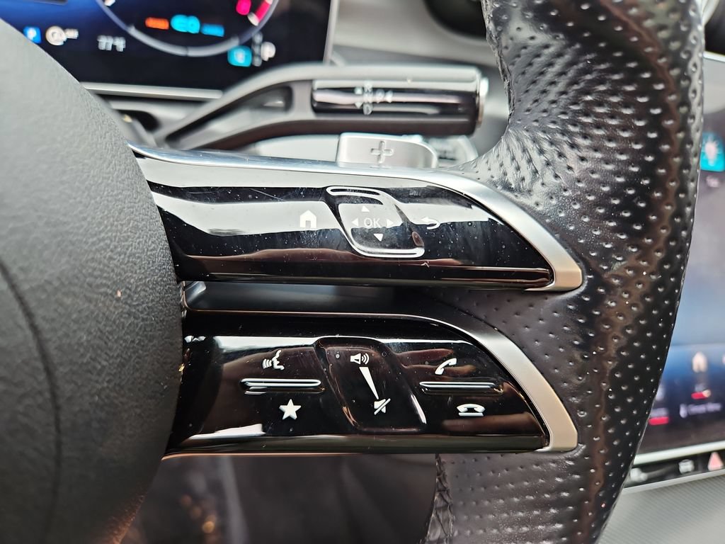 Used 2022 Mercedes-Benz C 300 Sedan image 12