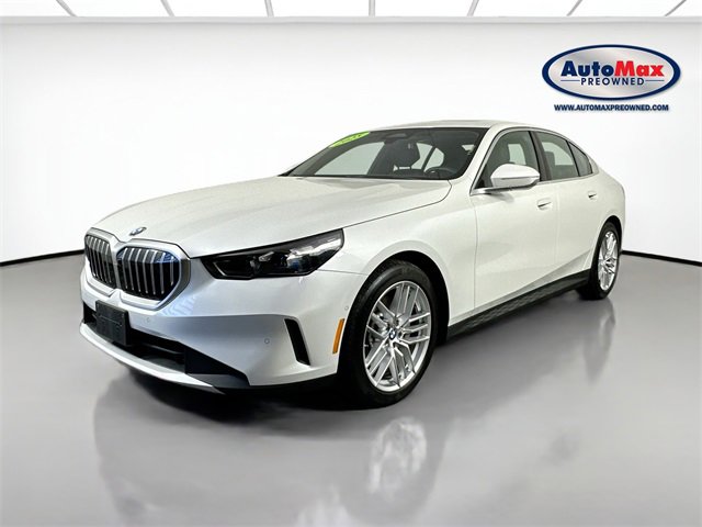 Used 2025 BMW 530i xDrive image 5