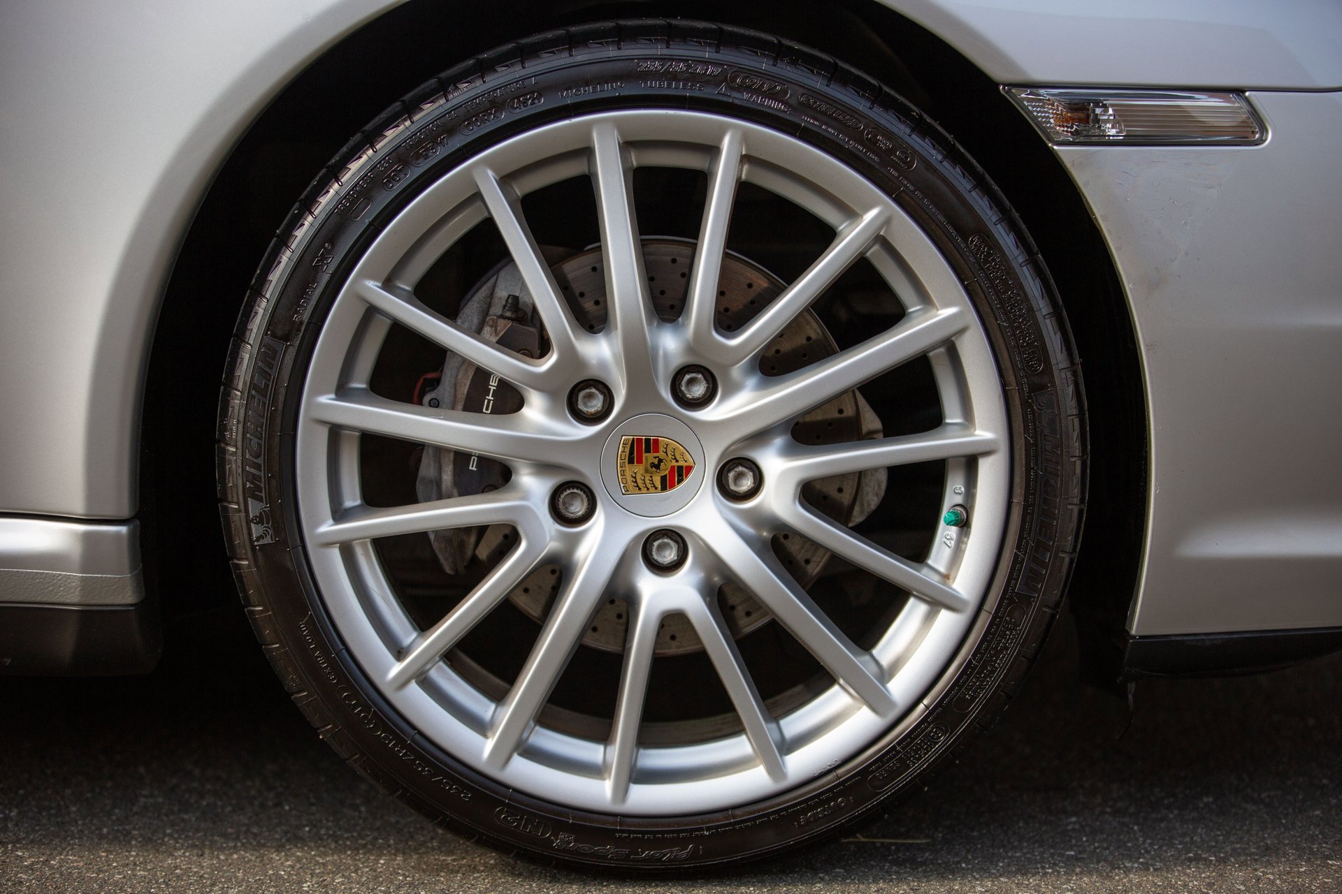 Used 2006 Porsche 911 Carrera 4 image 29