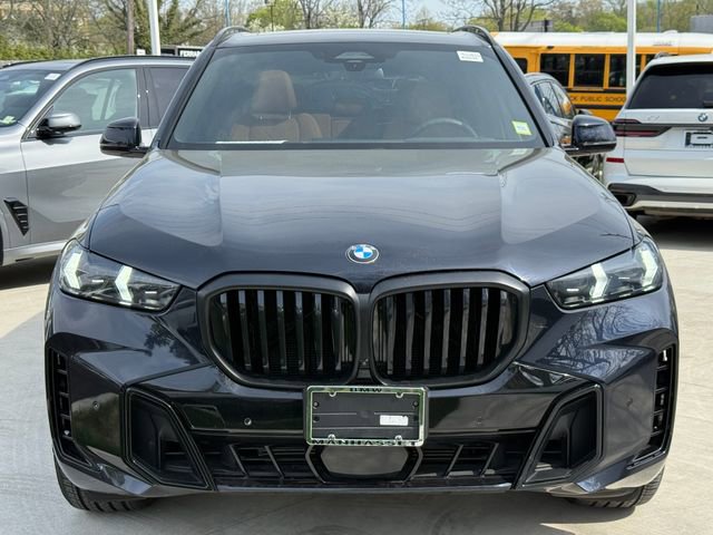 Certified 2024 BMW X5 xDrive40i w/ M Sport Package image 2