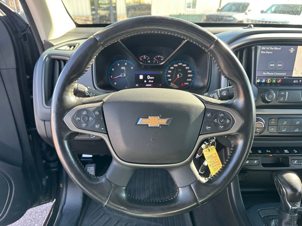 Used 2022 Chevrolet Colorado Z71 w/ Z71 Midnight Edition AWD/4WD image 14