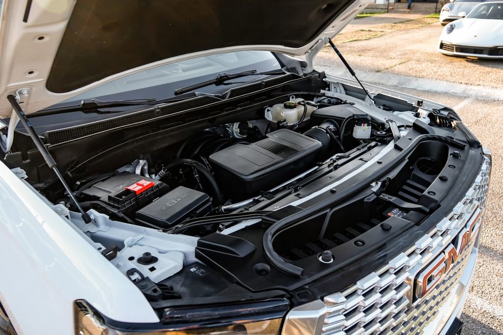 Used 2024 GMC Yukon XL Denali AWD/4WD image 63
