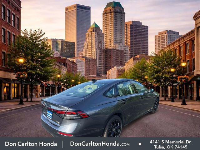 Certified 2025 Honda Accord SE image 4