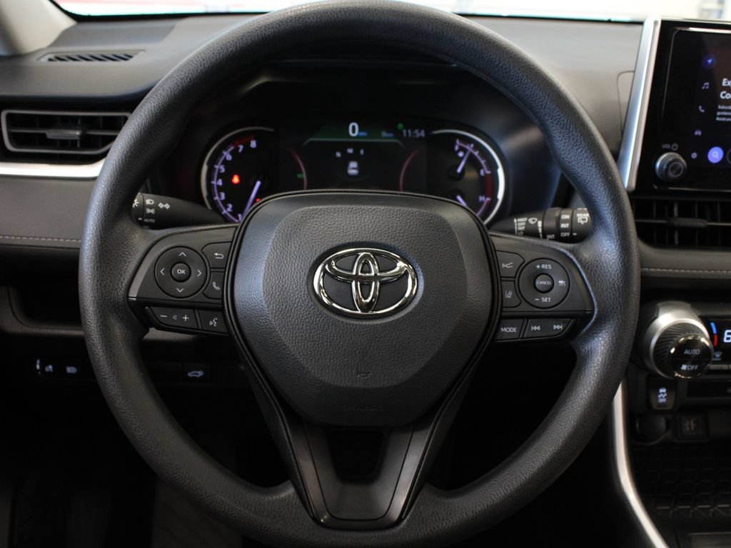 Used 2023 Toyota RAV4 XLE w/ Convenience Package FWD image 18