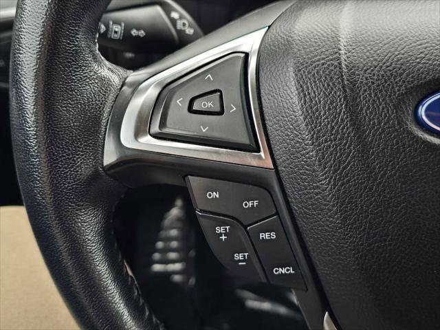 Used 2022 Ford Edge SEL image 33