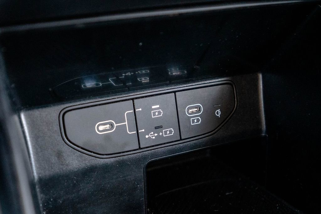 Used 2024 Kia Sorento S FWD image 28