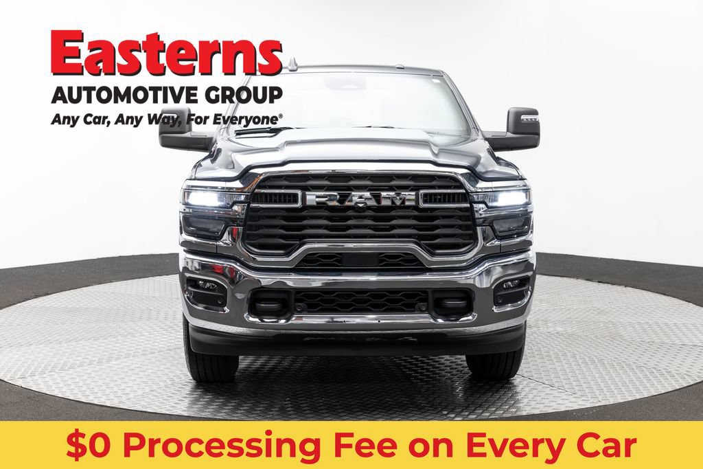Used 2026 RAM 2500 Big Horn AWD/4WD image 2