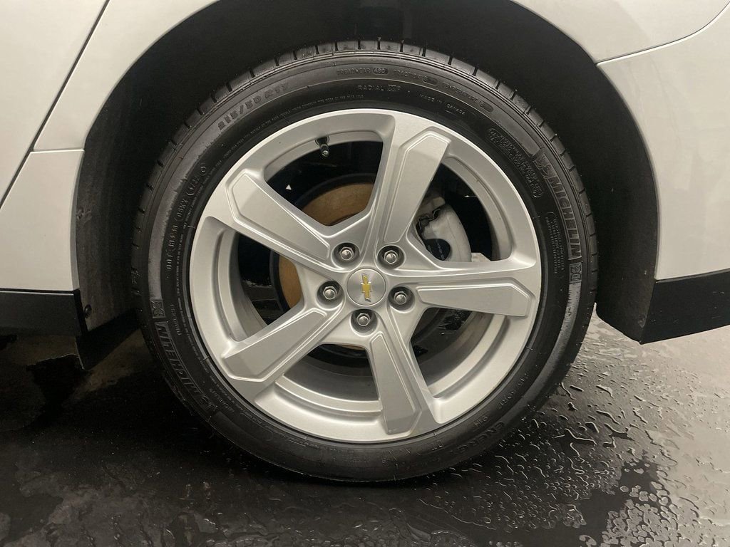 Used 2018 Chevrolet Volt LT image 26