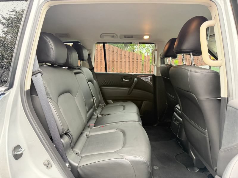 Used 2022 Nissan Armada SV w/ SV Appearance Package AWD/4WD image 26