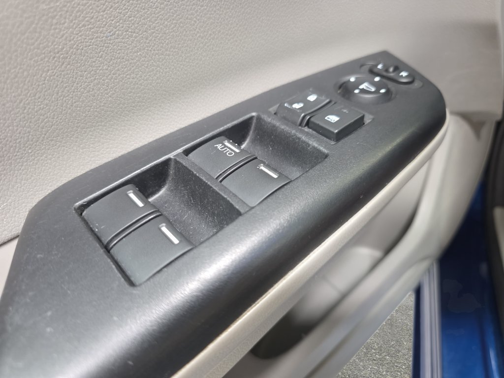 Used 2012 Honda Civic EX image 24
