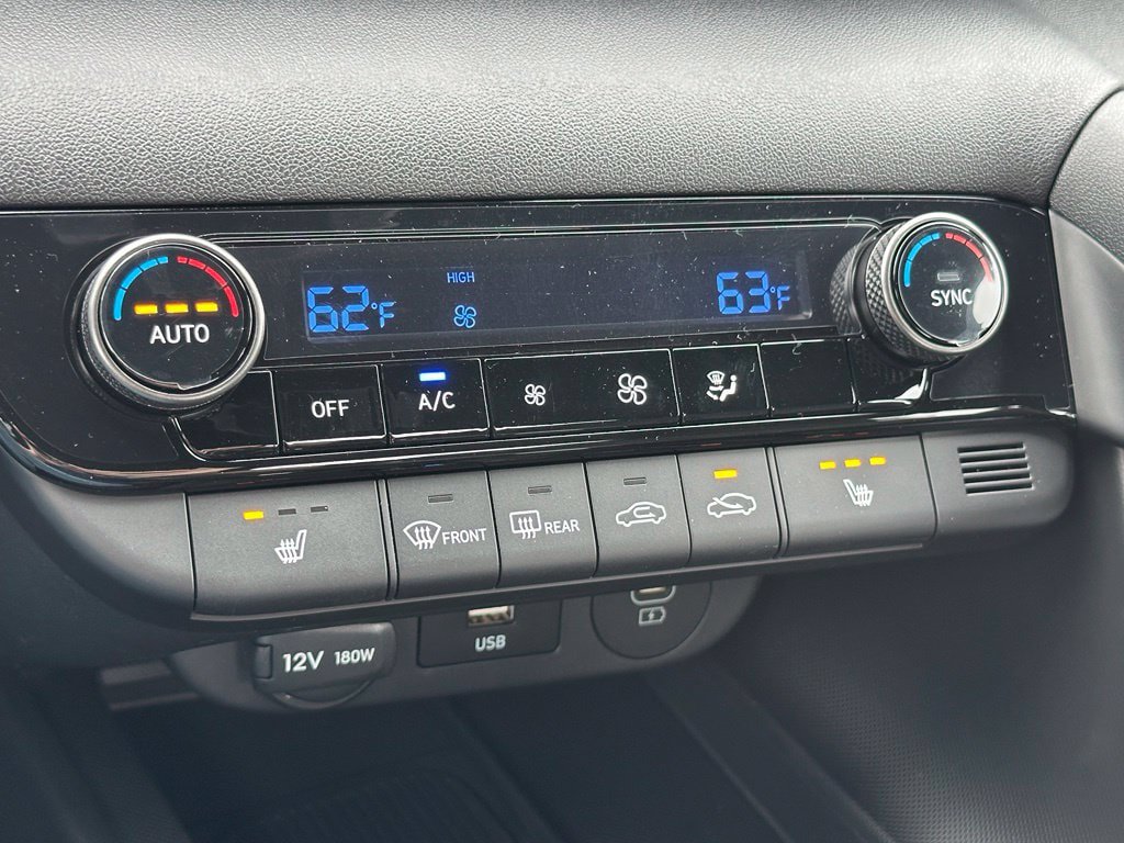 New 2026 Hyundai Elantra SEL Sport FWD image 19