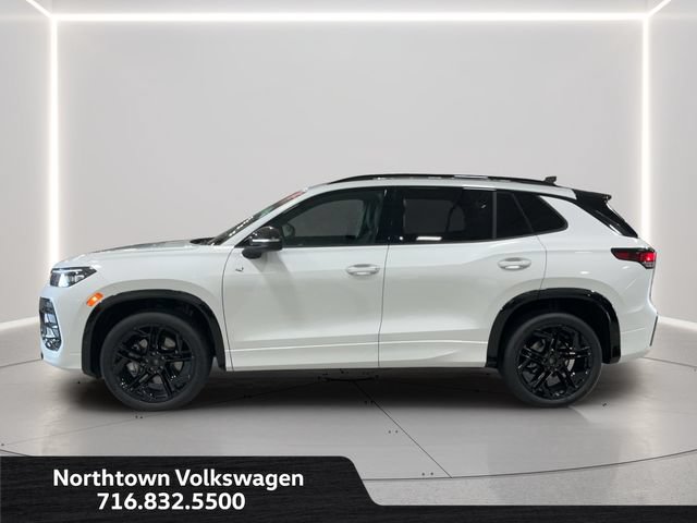 New 2026 Volkswagen Tiguan SE R-Line AWD/4WD image 2