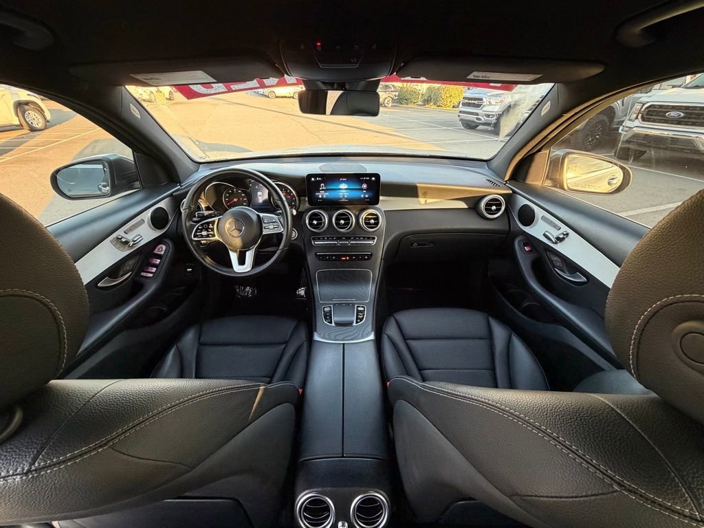 Used 2022 Mercedes-Benz GLC 300 w/ Premium Package Lite image 27