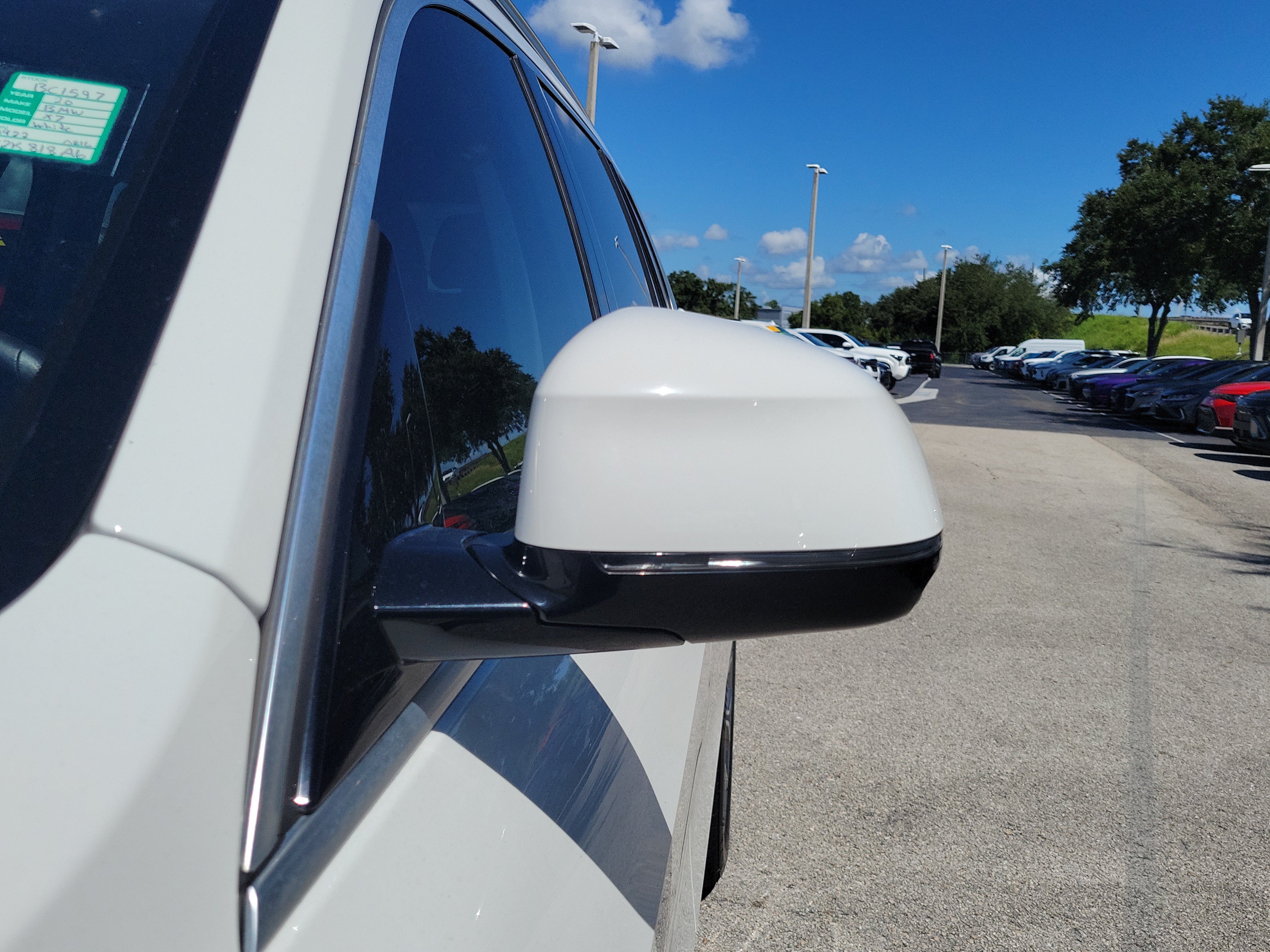 Used 2020 BMW X7 xDrive40i w/ Premium Package AWD/4WD image 4
