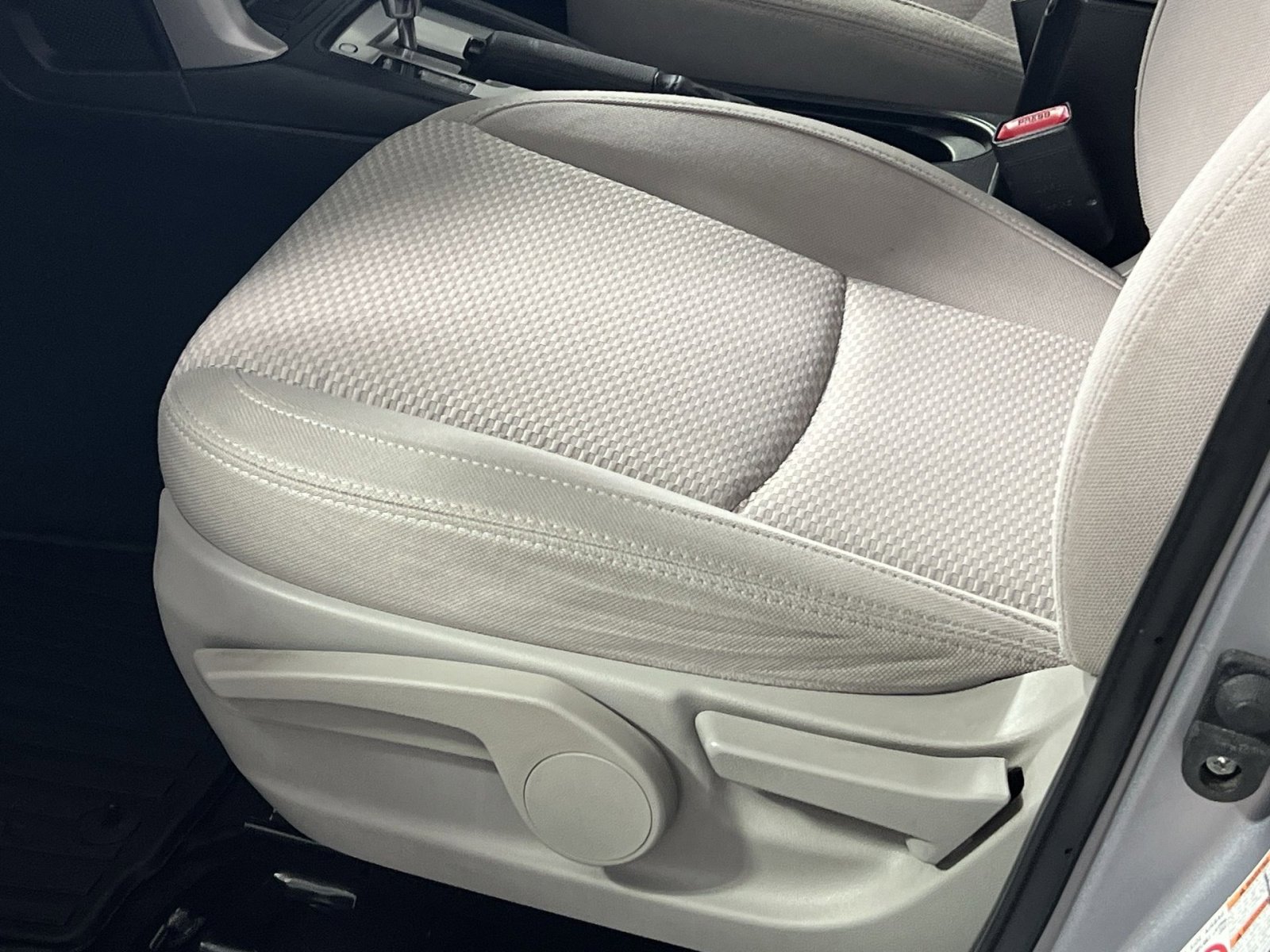 Used 2016 Subaru Forester 2.5i w/ Alloy Wheel Package image 14