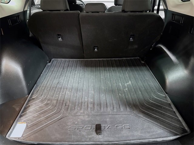 Used 2023 Kia Sportage LX image 28