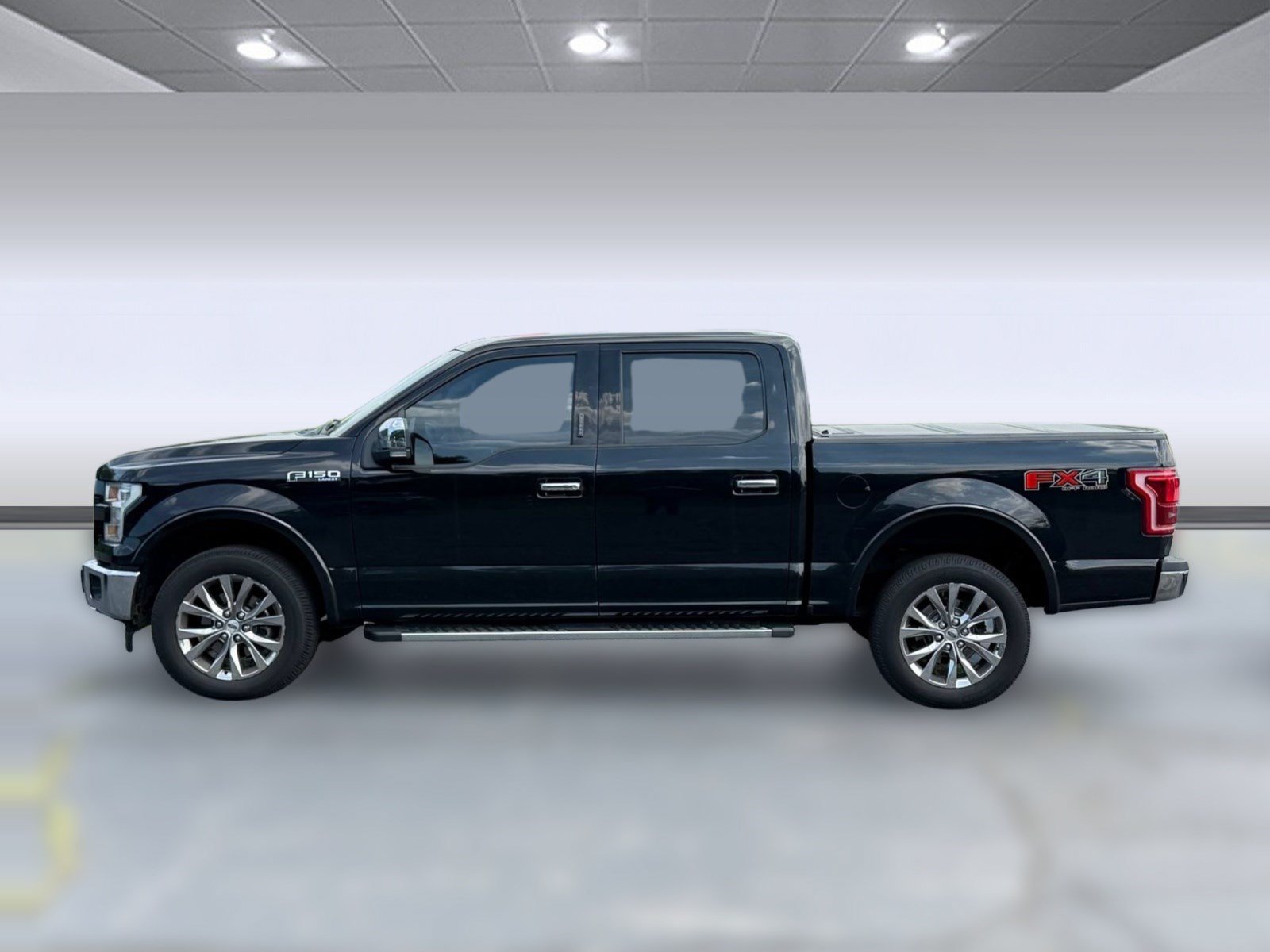 Used 2017 Ford F150 Lariat w/ Equipment Group 502A Luxury AWD/4WD image 2