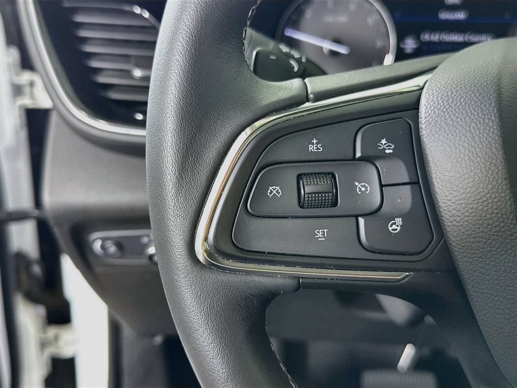 Used 2022 Buick Envision Essence w/ Technology Package I FWD image 20