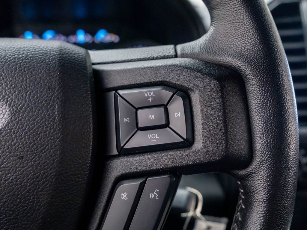 Used 2018 Ford F150 XLT w/ Equipment Group 302A Luxury AWD/4WD image 30
