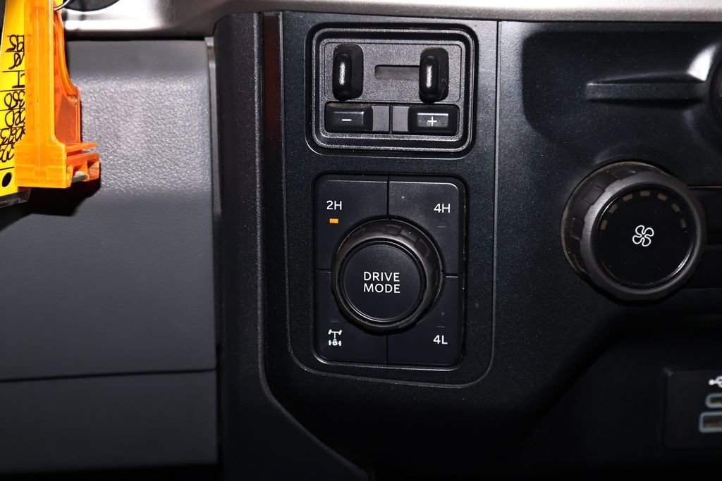 Certified 2023 Ford F350 XLT w/ 360-Degree Camera Package AWD/4WD image 21