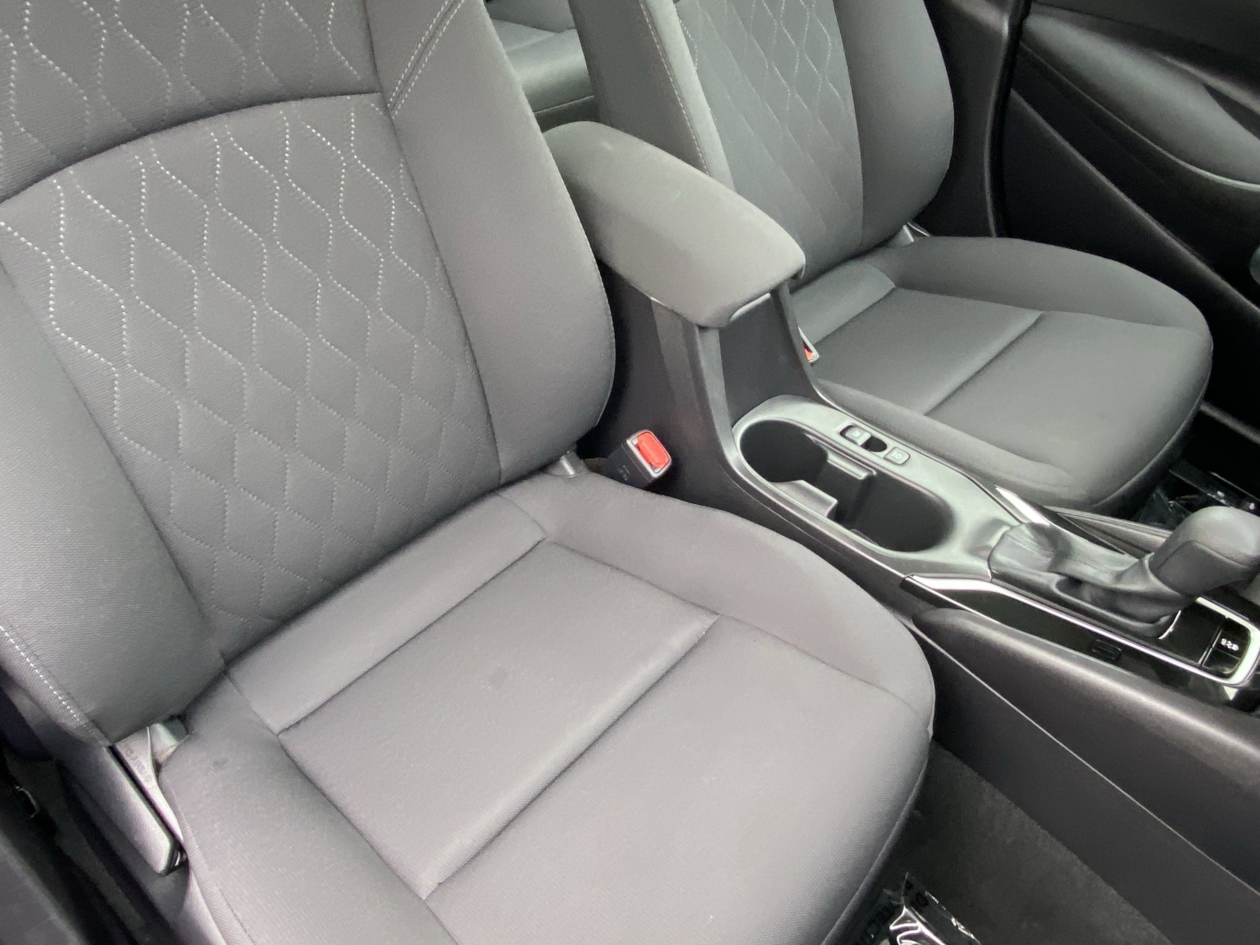 Certified 2025 Toyota Corolla LE image 11