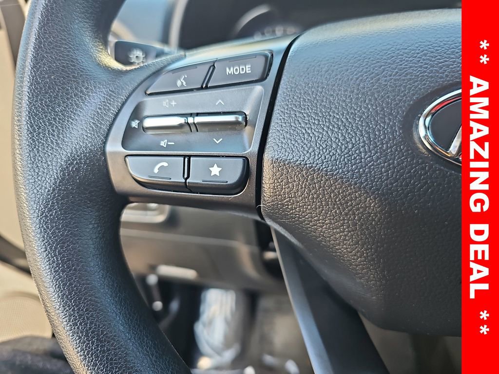 Used 2022 Hyundai Kona SEL w/ Cargo Package image 16