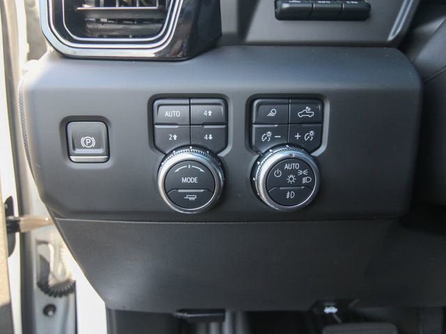 Used 2025 GMC Sierra 1500 AT4 w/ AT4 Premium Package AWD/4WD image 22