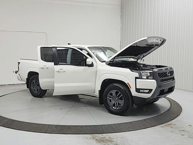 Used 2025 Nissan Frontier SV w/ SV Convenience Package image 9