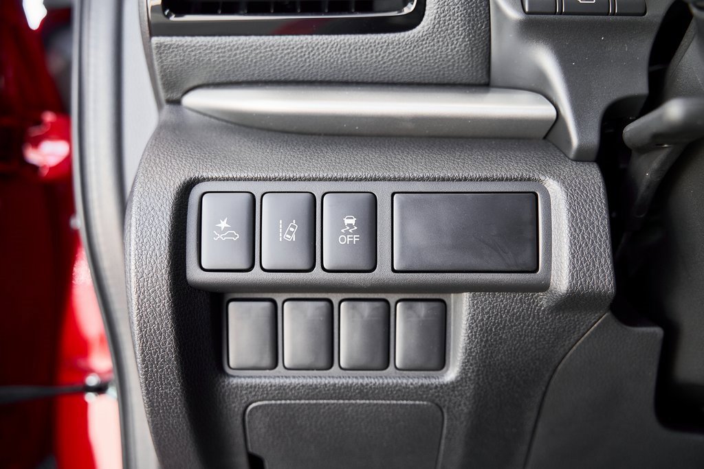 New 2026 Mitsubishi Eclipse Cross ES image 30