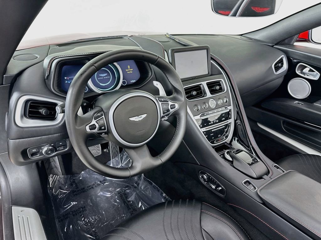 Used 2020 Aston Martin DB11 Volante RWD image 9