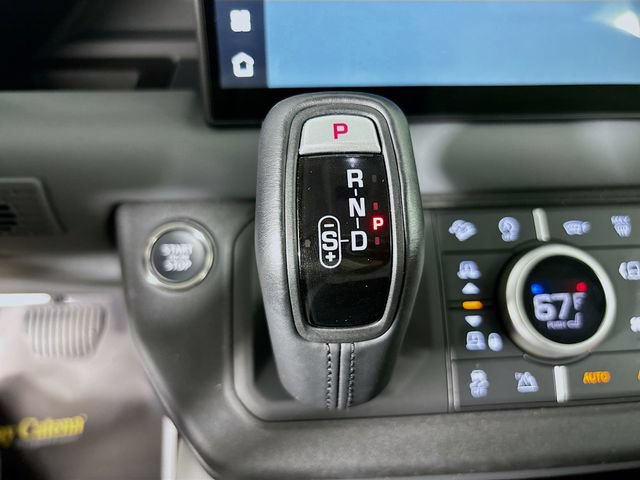 New 2025 Land Rover Defender 130 S AWD/4WD image 18