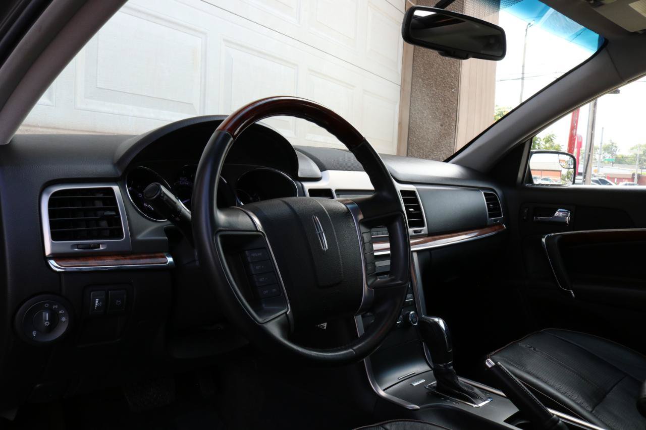 Used 2011 Lincoln MKZ FWD image 24