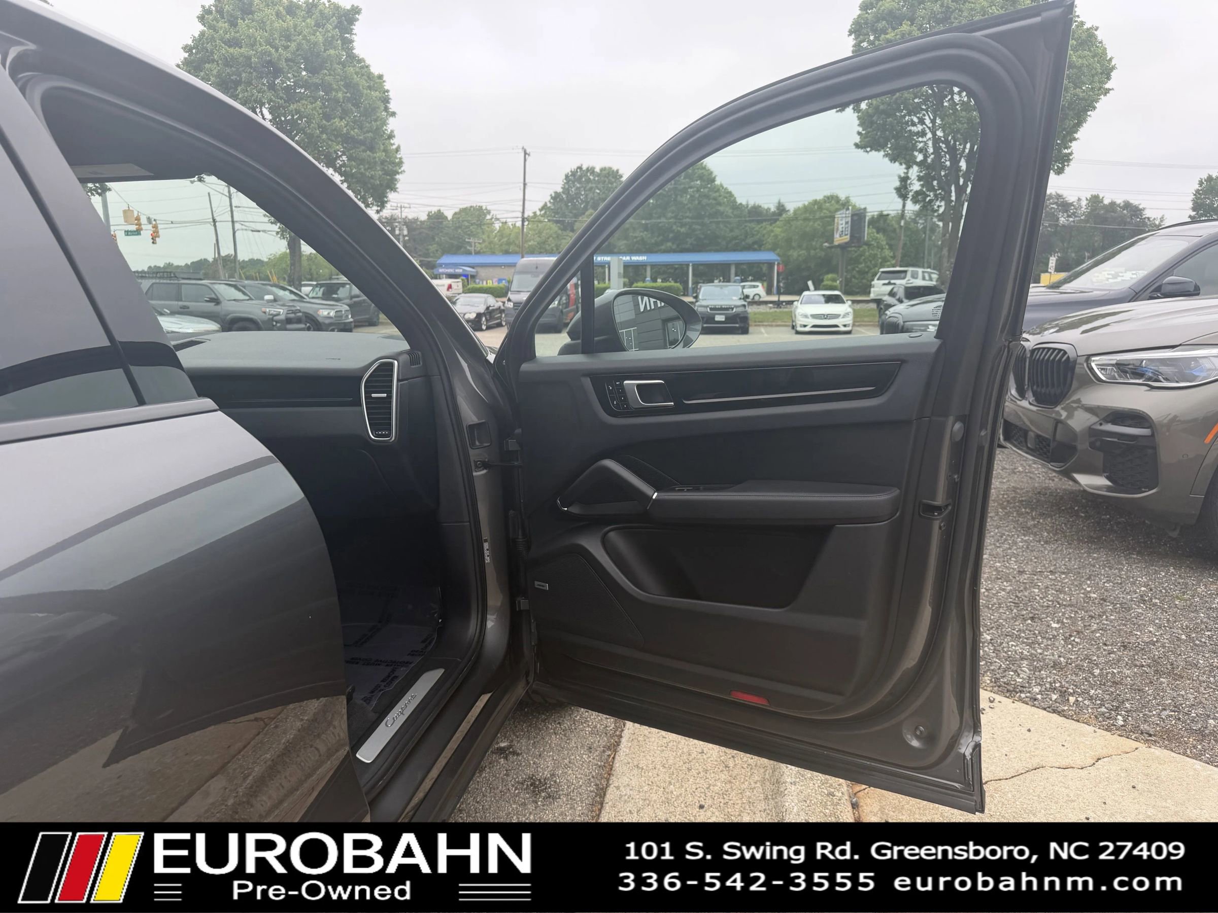 Used 2019 Porsche Cayenne AWD/4WD image 19
