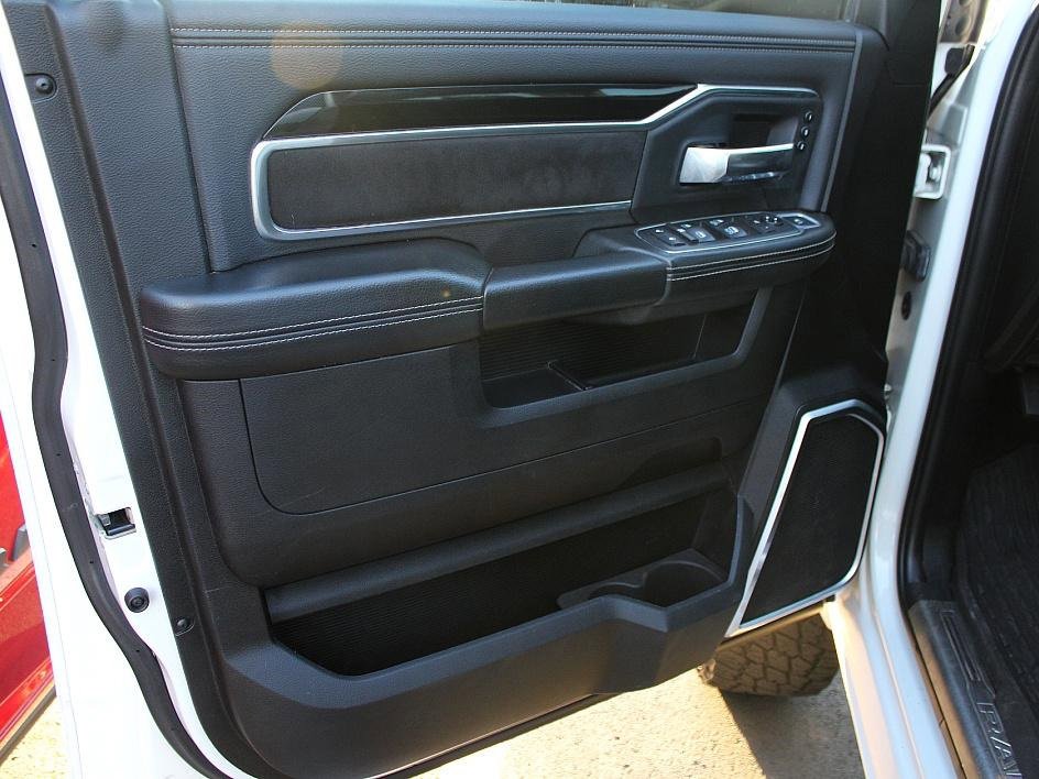 Used 2021 RAM 2500 Laramie w/ Night Edition image 22