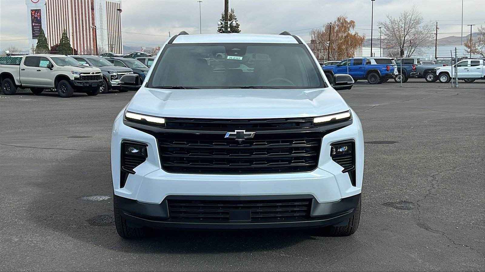 New 2026 Chevrolet Traverse LT w/ Midnight/Sport Edition image 2