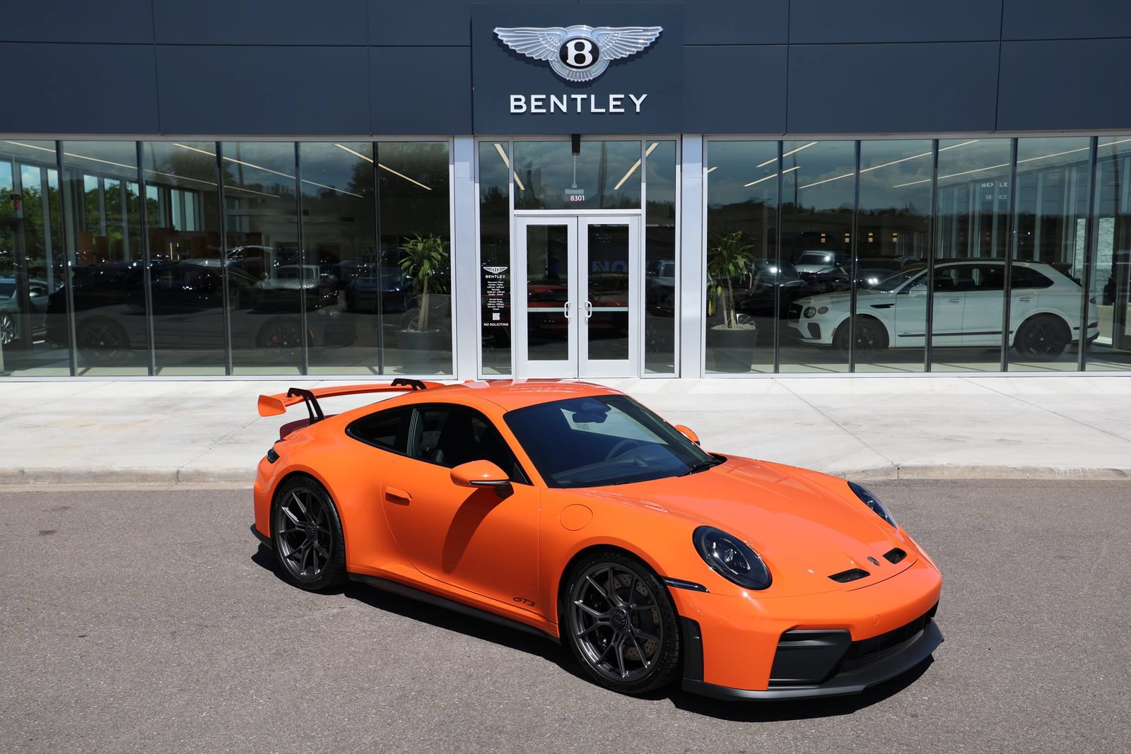Used 2026 Porsche 911 GT3 RWD image 16