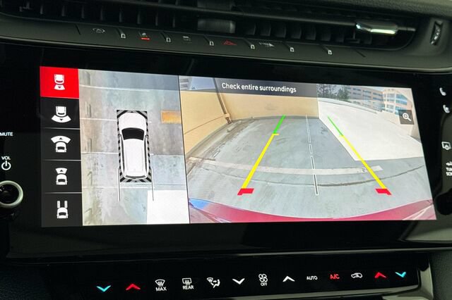 New 2026 Jeep Grand Cherokee Limited AWD/4WD image 17